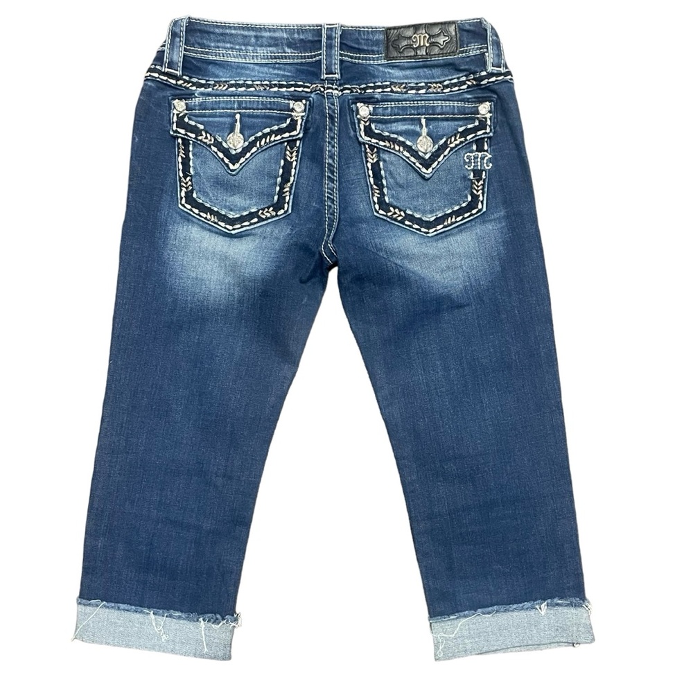 Miss Me Jeans Signature Capri Womens 26 Cuffed Flap Pocket Dark Wash Embellished - Picture 1 of 9